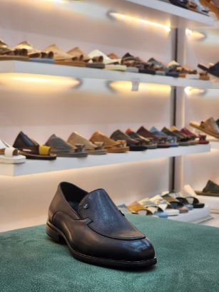 صورة جزمه رسمي  انيق و مريح